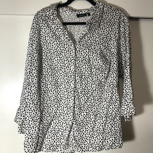 Apt 9 black & white spot button down